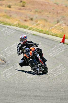 media/Apr-13-2025-TrackXperience (Sun) [[fb1ef998a6]]/Level 2 (Intermediate)/Turns 4 and 6 (Session 4)/